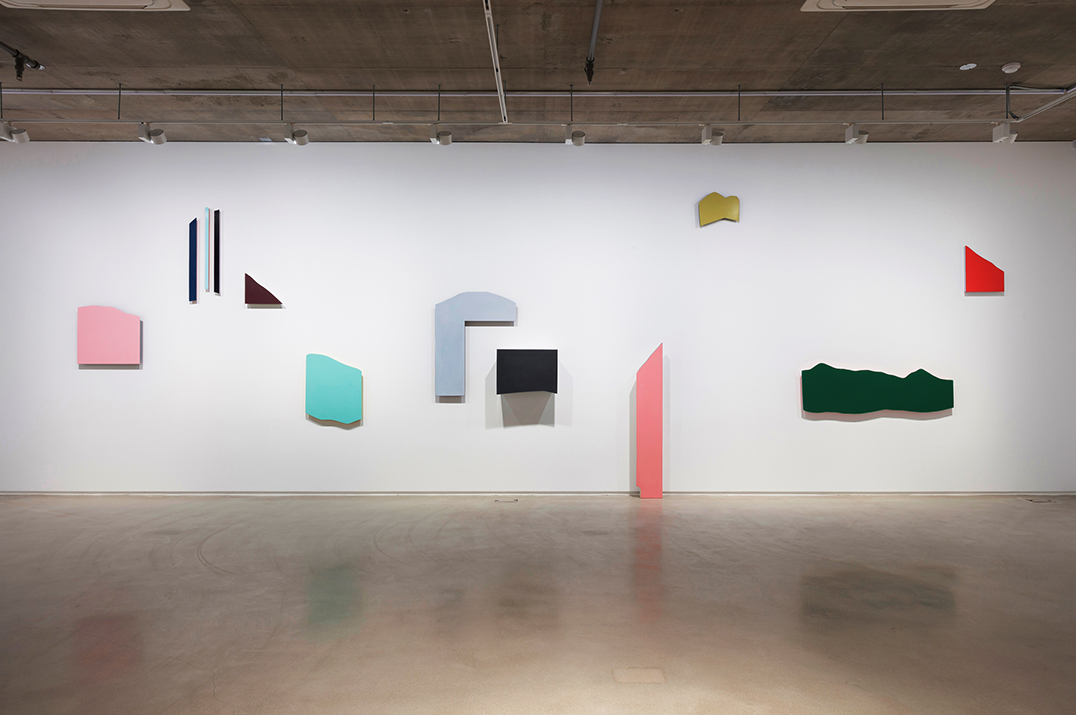 Jeongbae Lee : encroachment